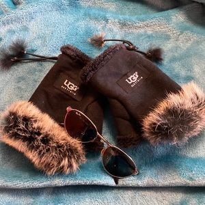 Uggs fingerless gloves